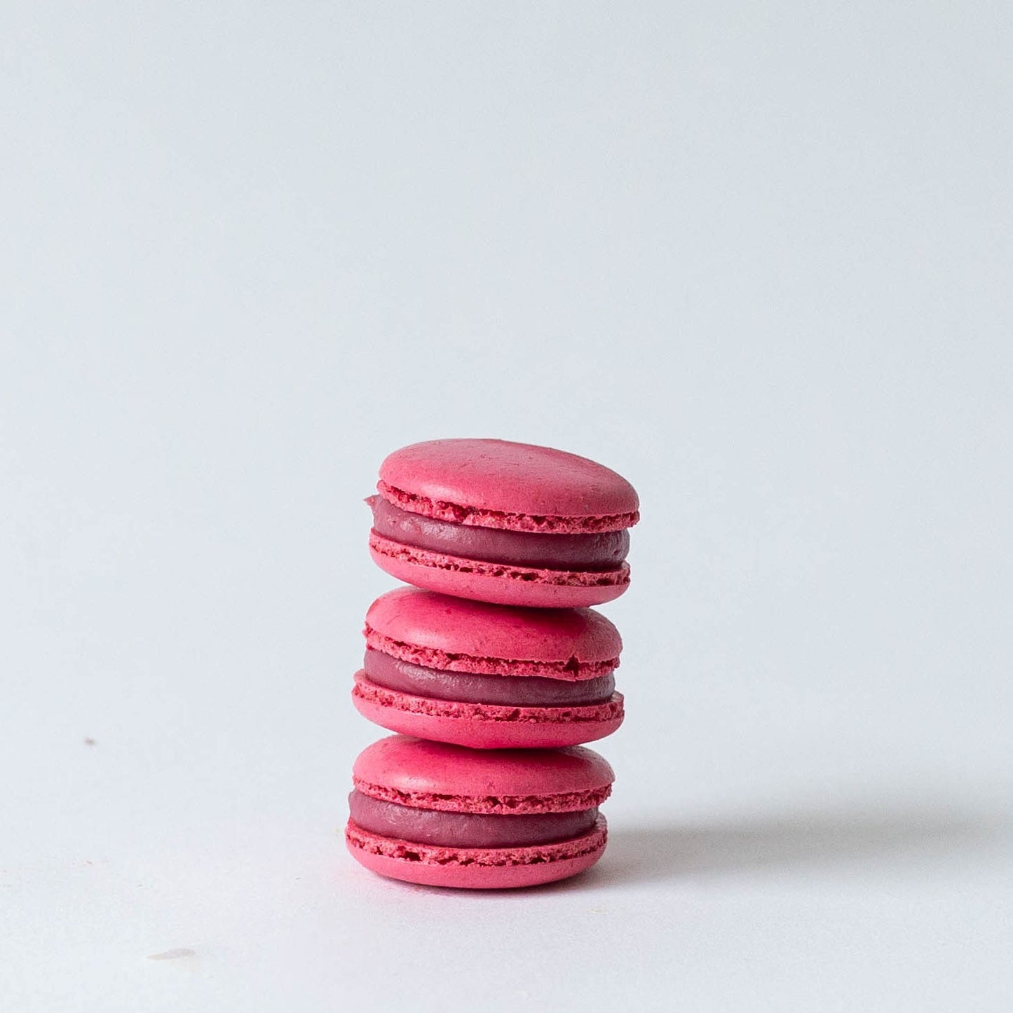 Nelson Raspberry Macarons (6pcs)